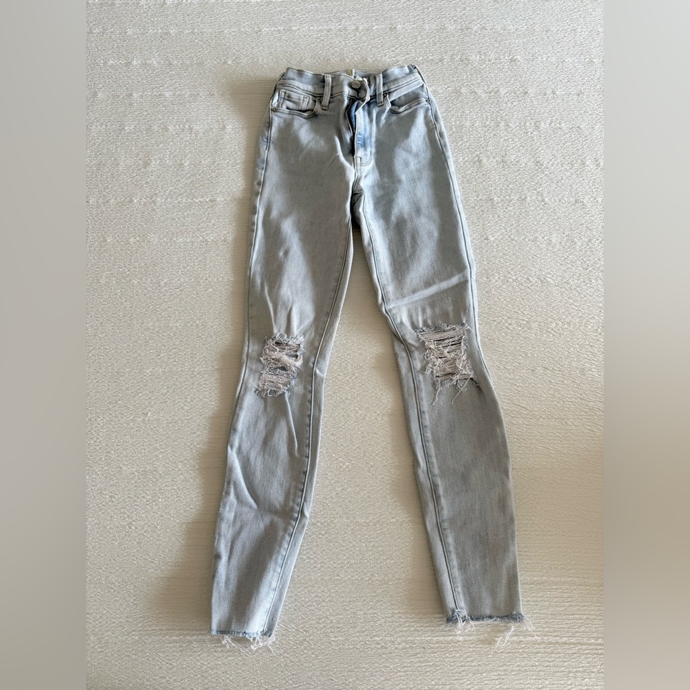 PacSun Light Wash Skinny Jeans with Distressed Details